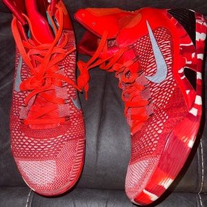 Kobe 9 Elite “Christmas” size 14